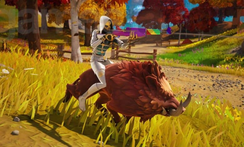 Riding on a boar to eliminate an opponent while mounted in Fortnite