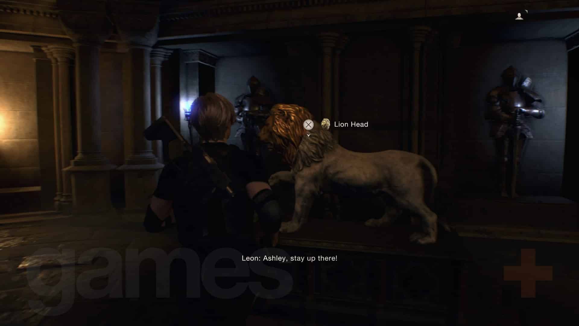 Resident Evil 4 Remake statue sans tête tête de lion dans l'armurerie